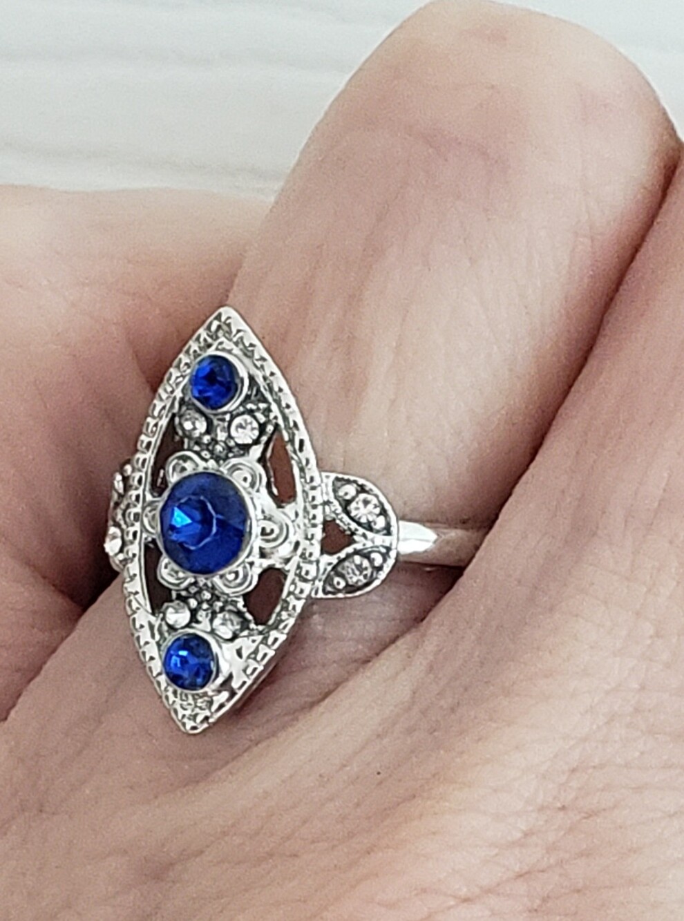 NEW Size 6 Blue Sapphire Ring, Stamped 925 Sterling, Art Deco Style Shield Set